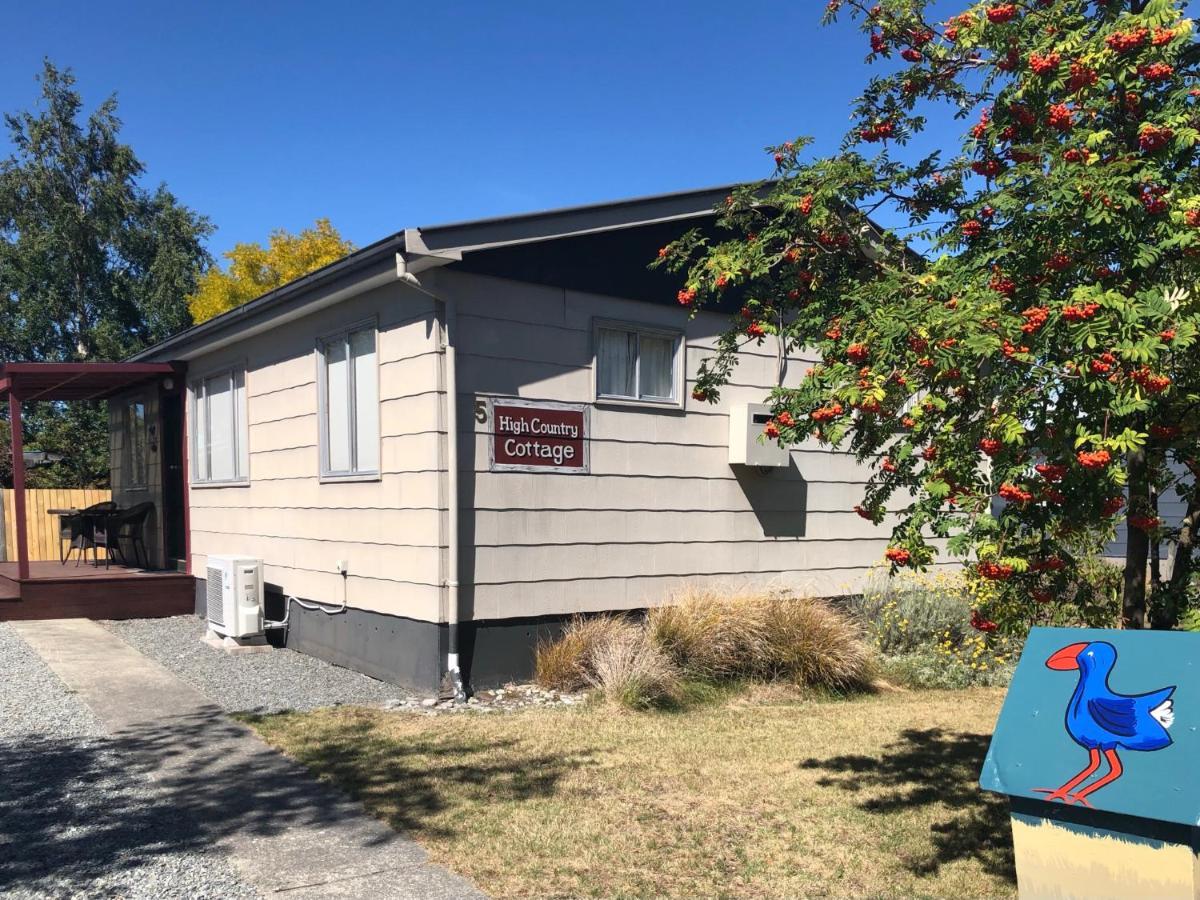 High Country Cottage Twizel Bagian luar foto