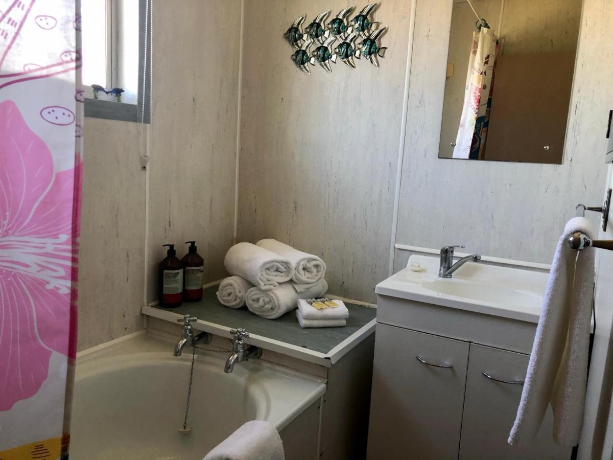 High Country Cottage Twizel Bagian luar foto