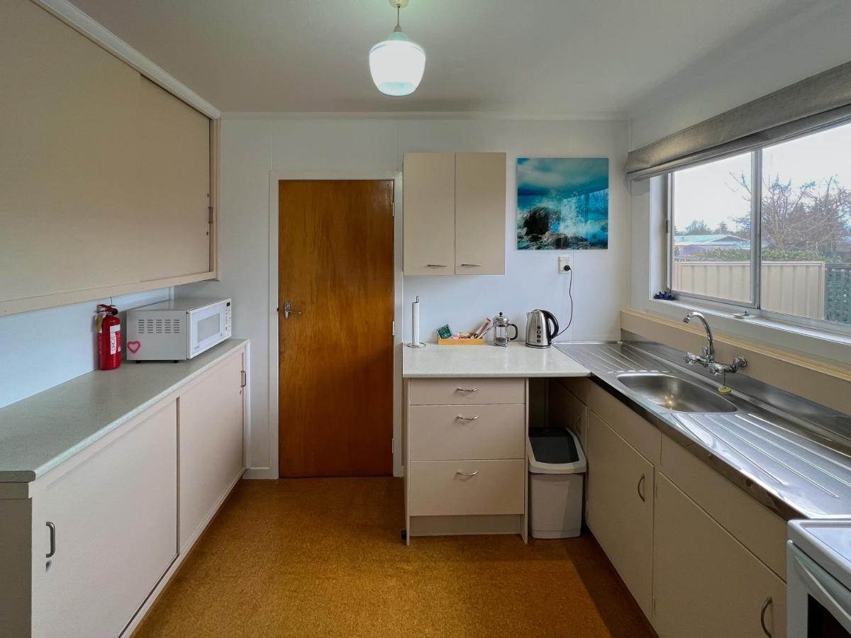High Country Cottage Twizel Bagian luar foto