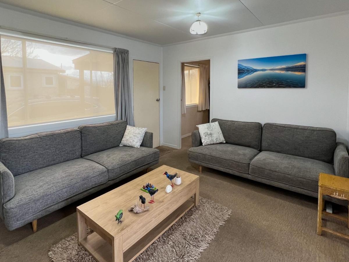 High Country Cottage Twizel Bagian luar foto