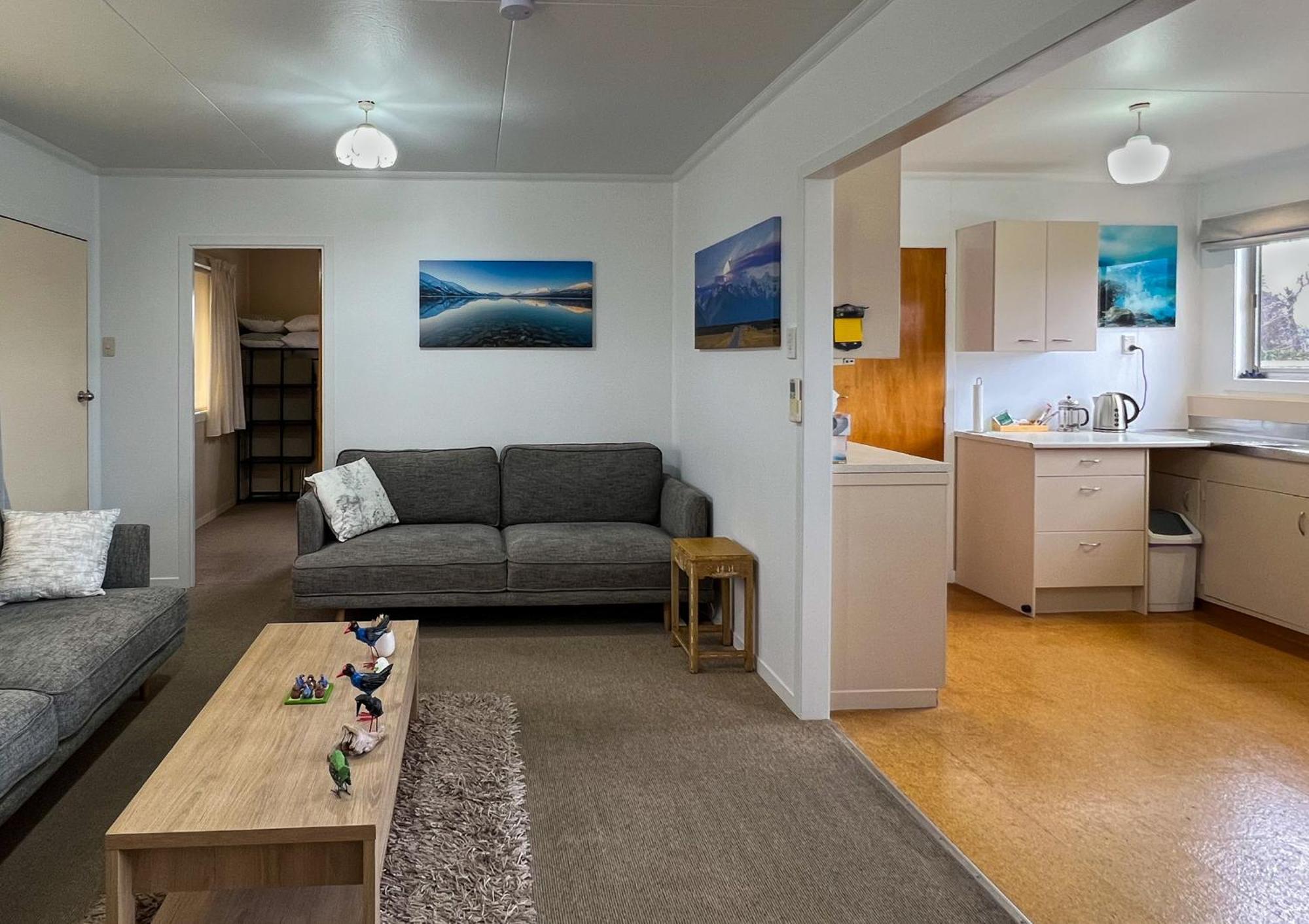 High Country Cottage Twizel Bagian luar foto